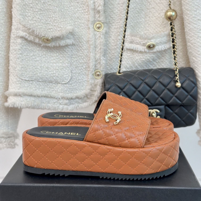 Ch*el slippers